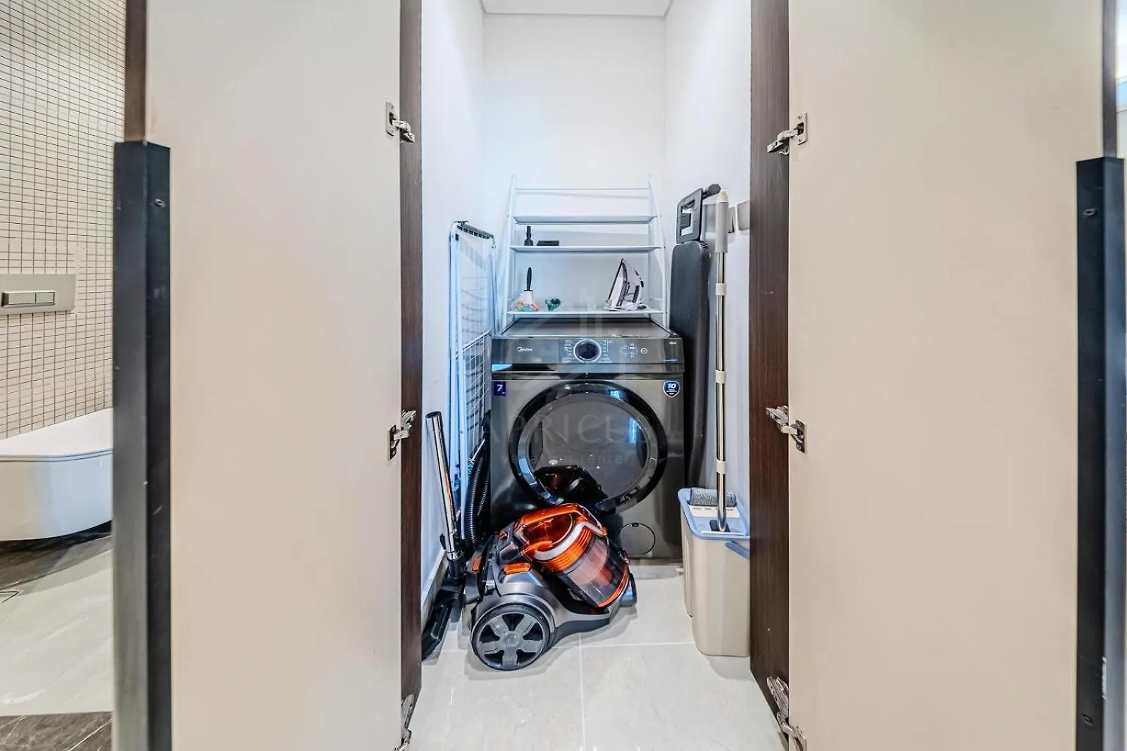 Classy 1 Bedroom In Nobles Tower Dubai United Arab Emirates