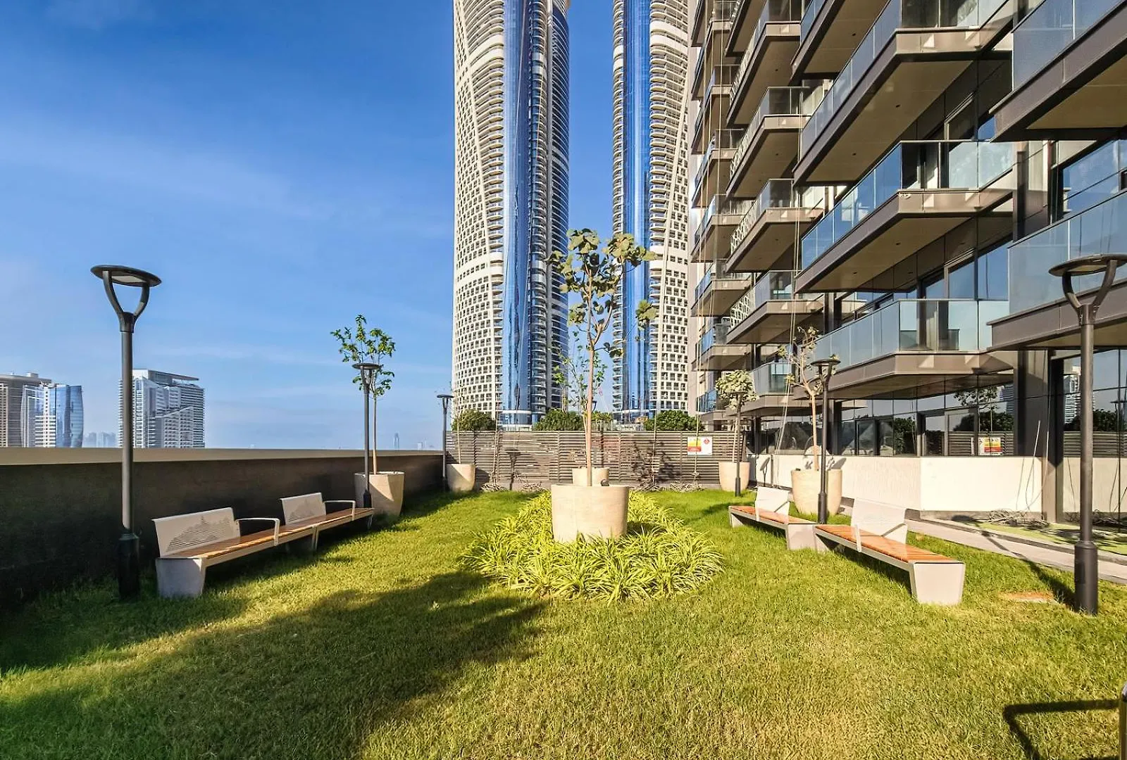 Apartment Classy 1 Bedroom In Nobles Tower Dubai