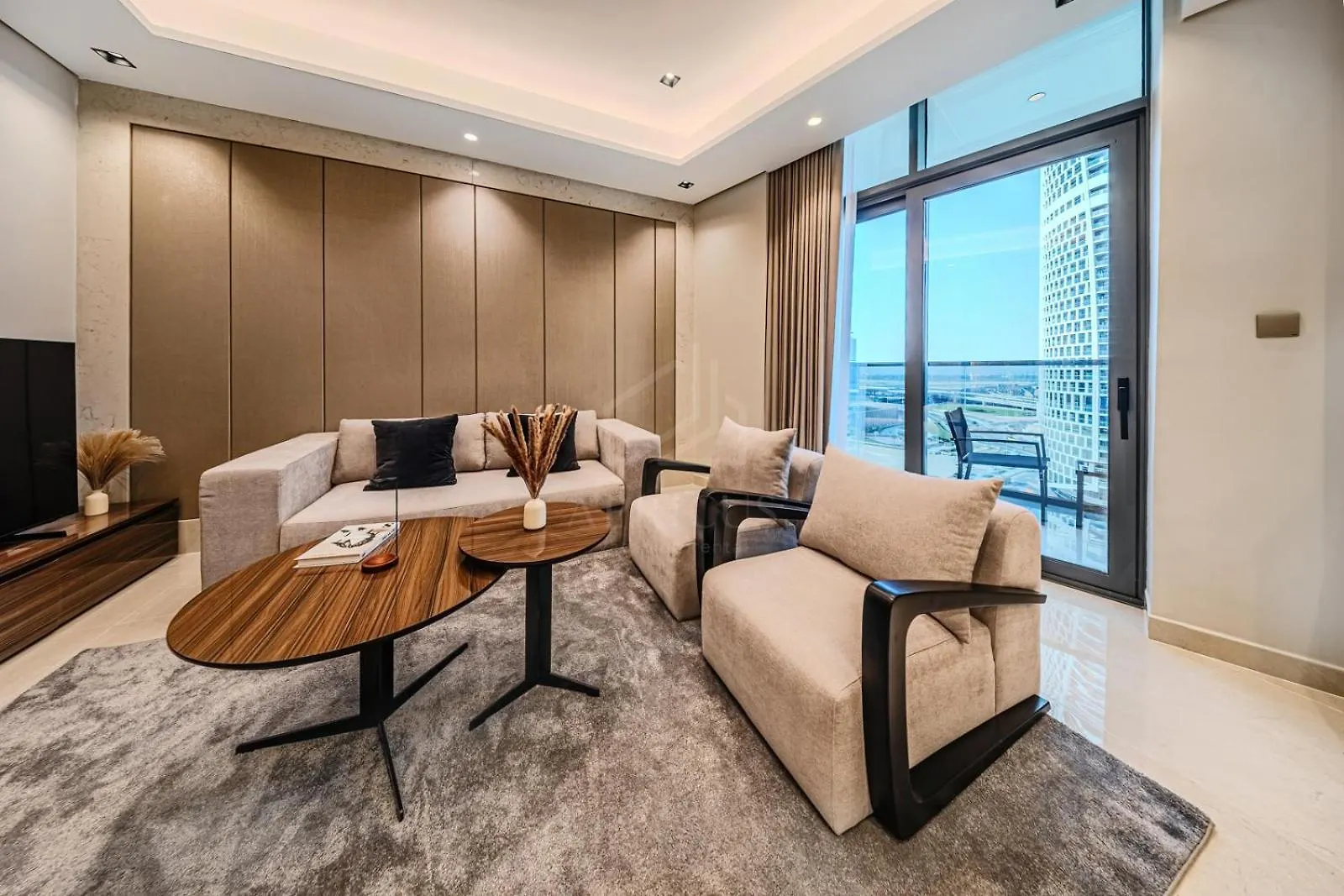 Classy 1 Bedroom In Nobles Tower Dubai