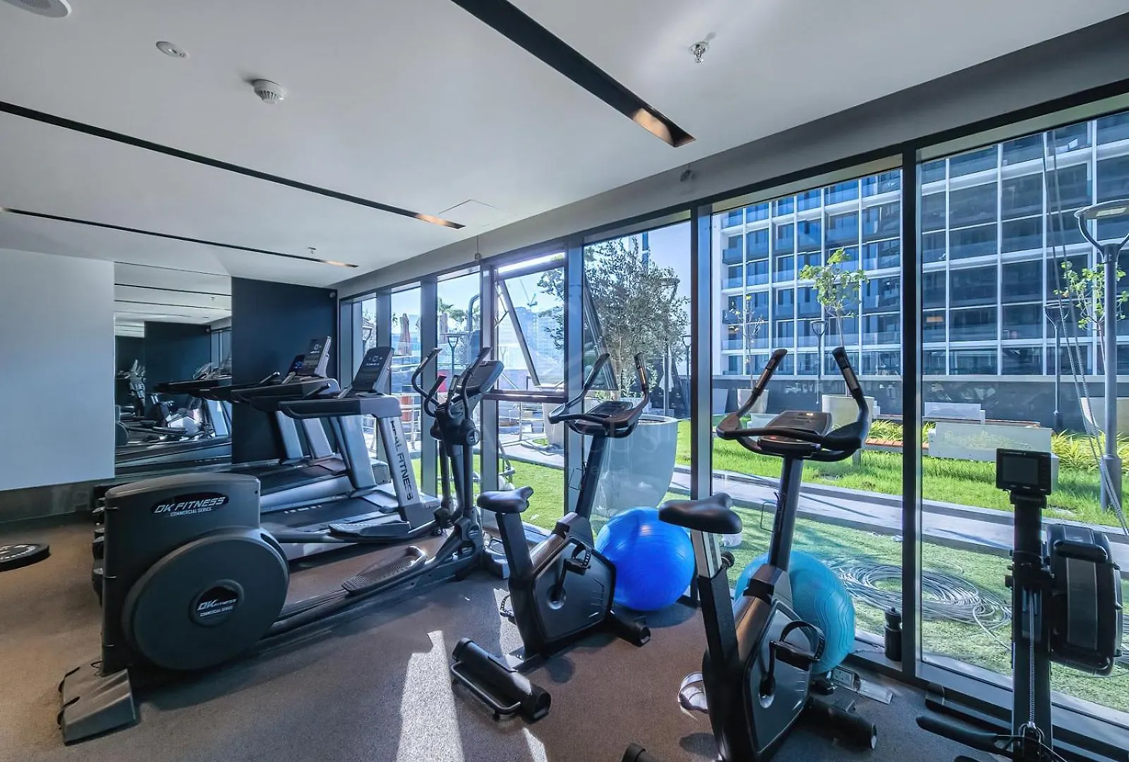 Apartment Classy 1 Bedroom In Nobles Tower Dubai